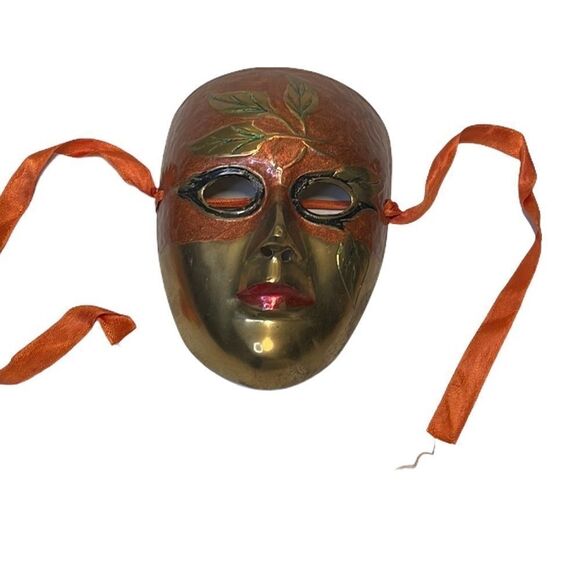 Festive solid brass mask. - Picture 4 of 6